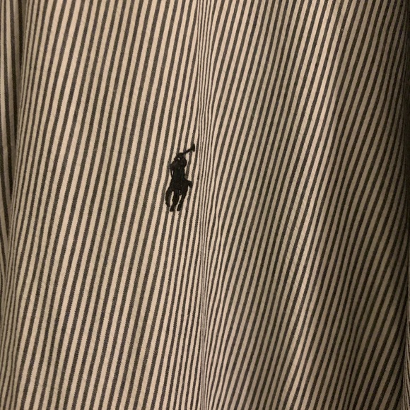 Ralph Lauren Seersucker Button Down Shirt - Picture 2 of 4